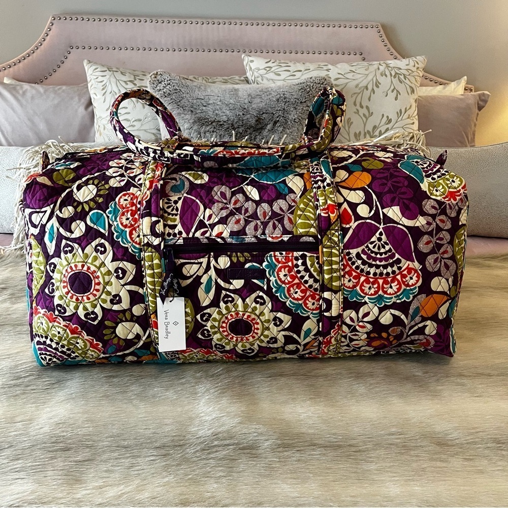 New VERA BRADLEY Plum Crazy 2013 XL Duffle Bag Purple Yellow Green Floral Y2K